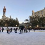 Pista de Hielo Plaza Ayuntamiento Comercios Valencia Centro